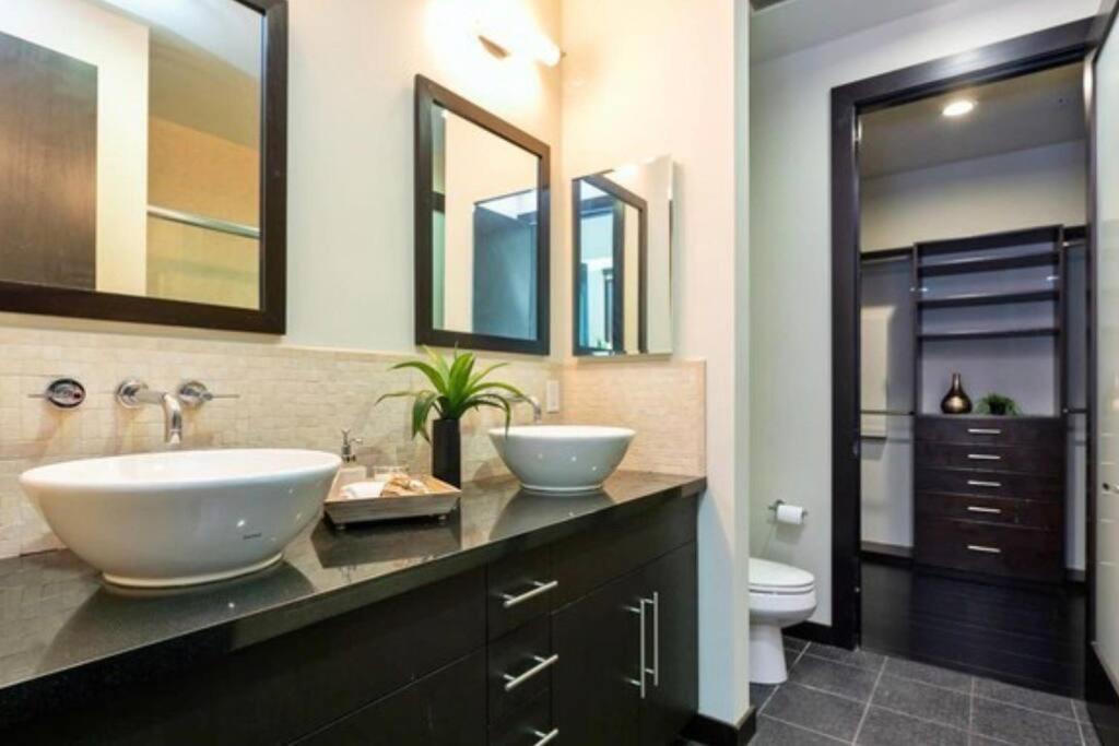 Upscale In Downtown La Los Angeles