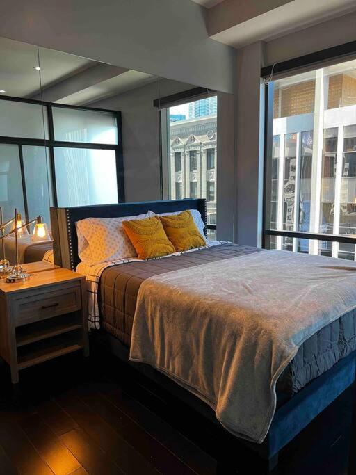 Upscale In Downtown La